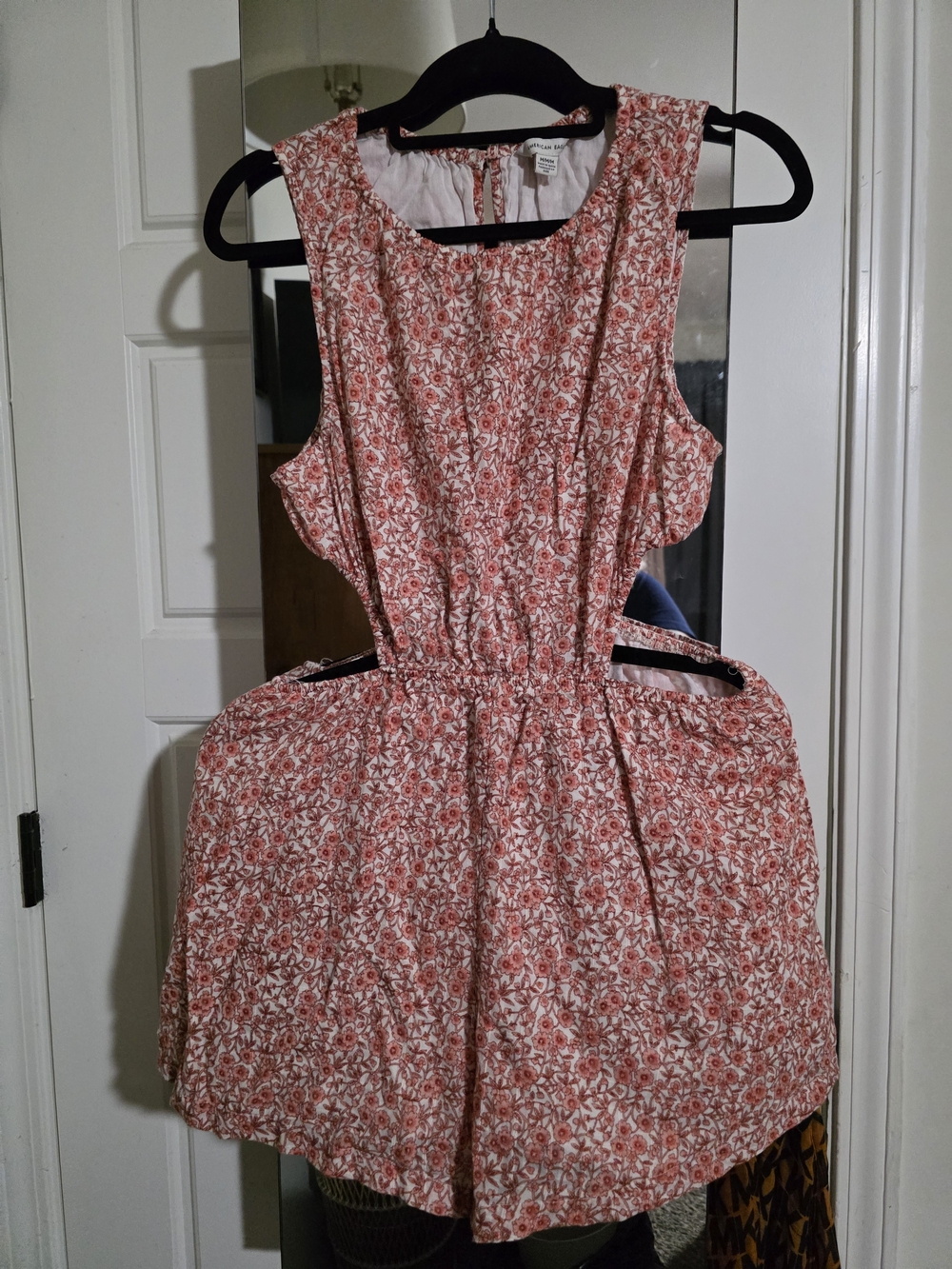 American Eagle Outfitters Coral and White Floral Top